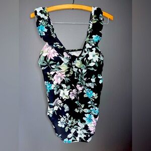Isabel Maternity swim top medium floral